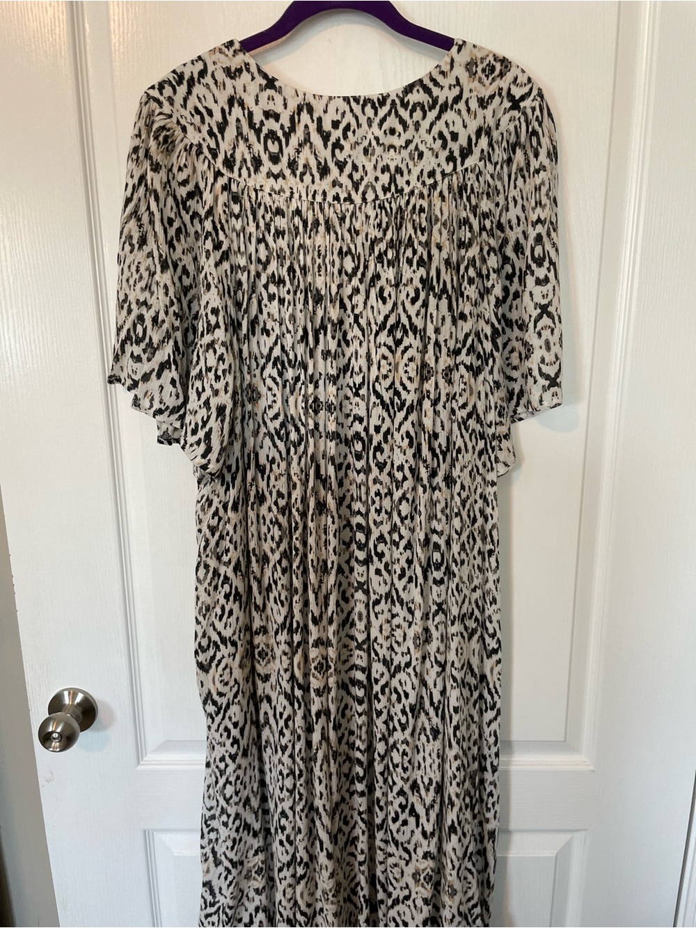 Ikat-Print Tassel Zippered Patio Dress in Black and Cream - Picture 3 of 11